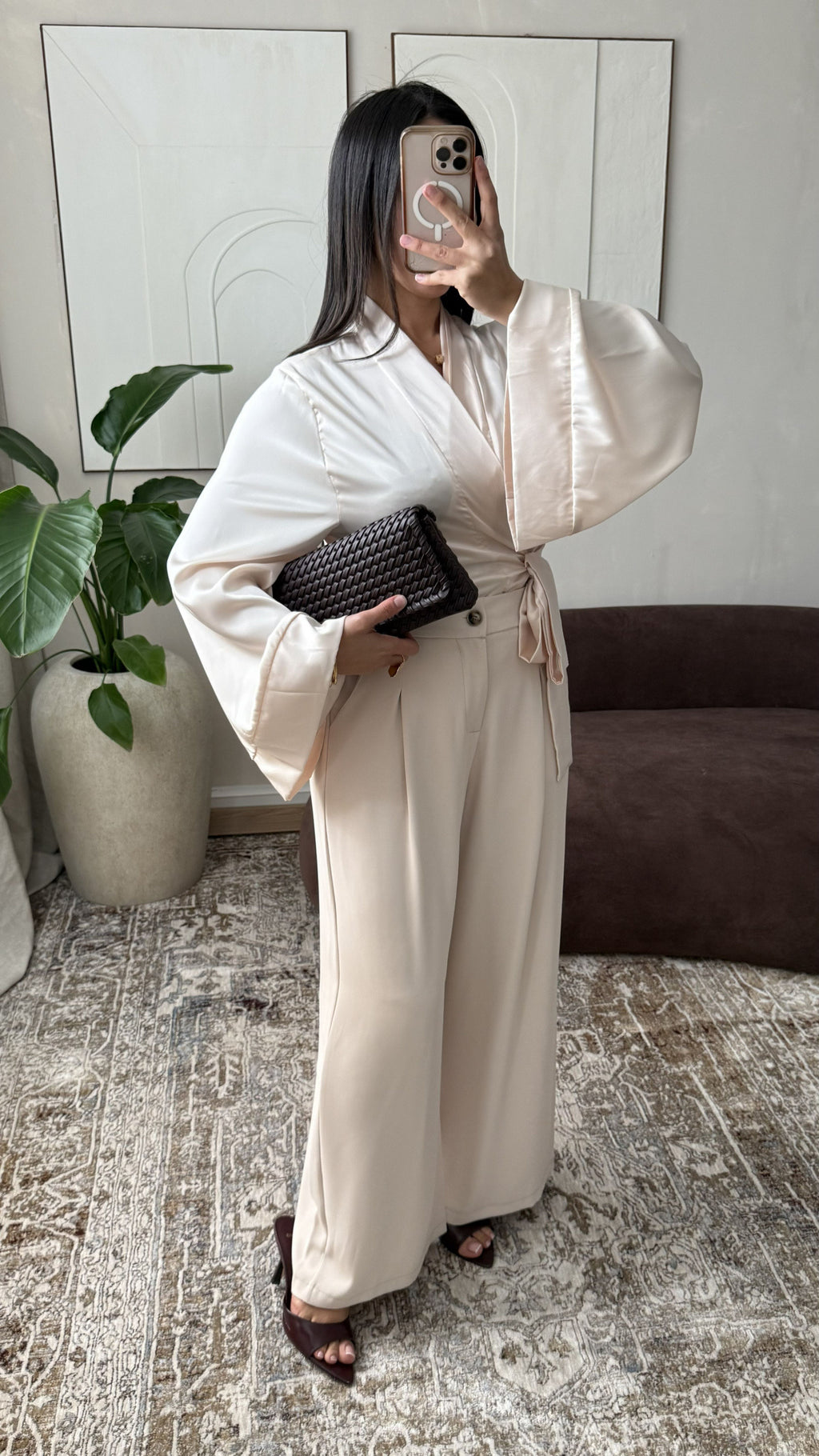 Amore - Beige Pants