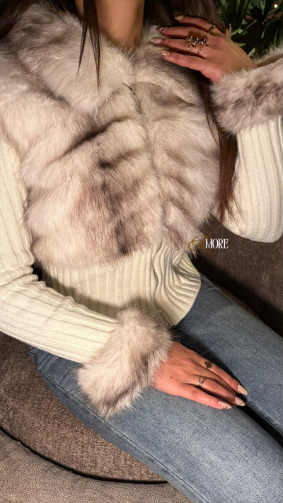 AMORE FAUX FUR ZIPPER JACKET- LIGHT BEIGE