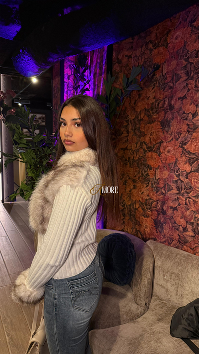 AMORE FAUX FUR ZIPPER JACKET- LIGHT BEIGE