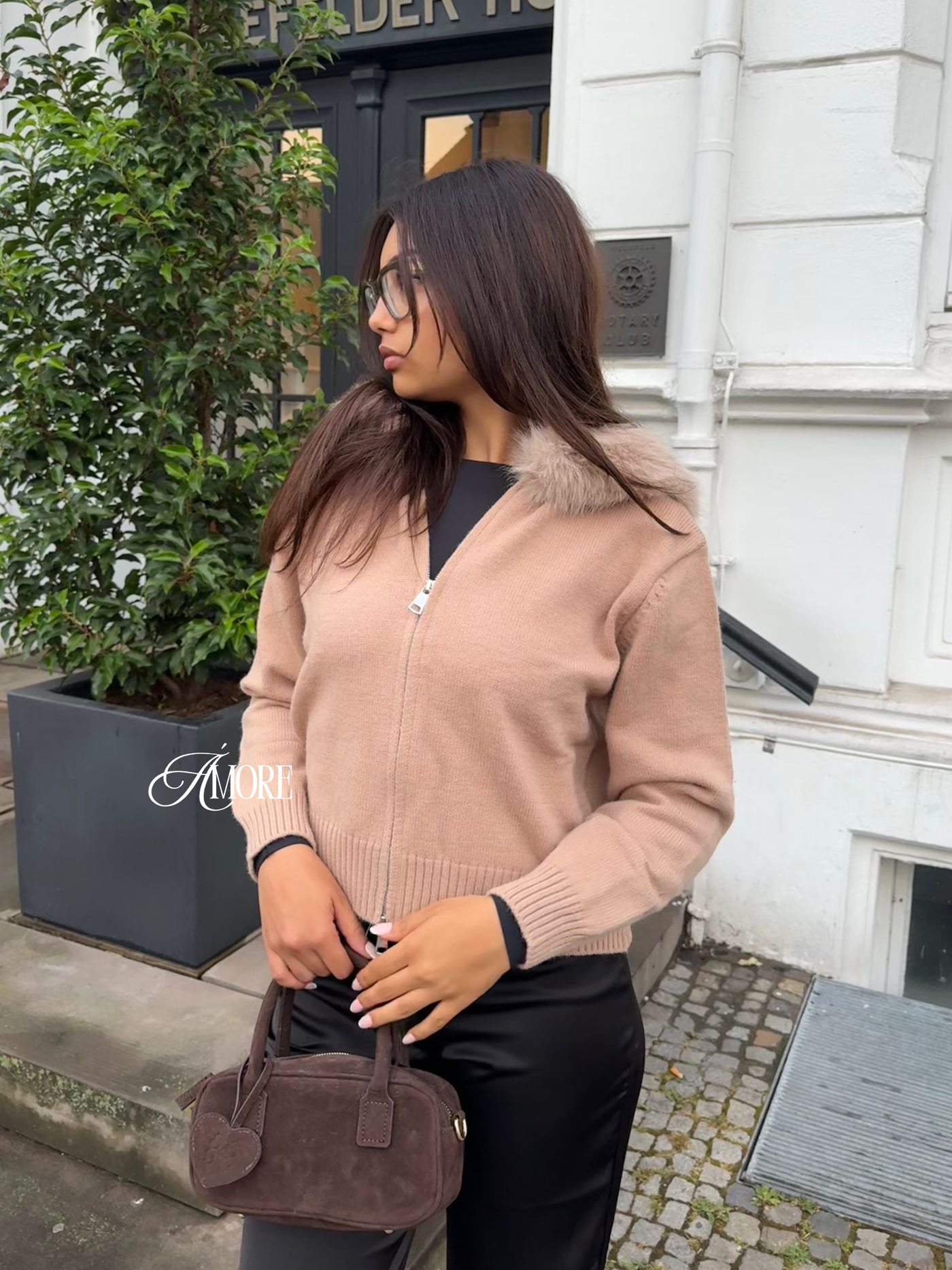 AMORE FUR JACKET- BROWN